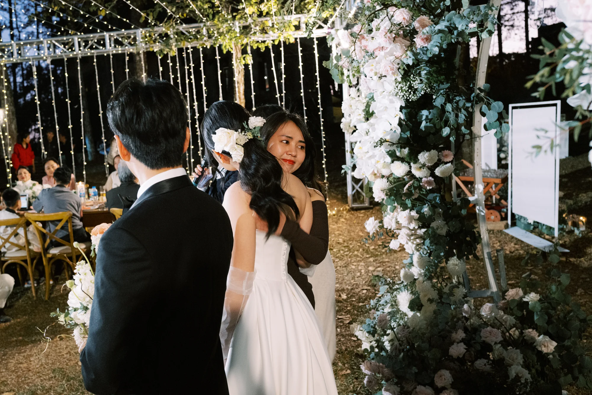 Linh & Kha wedding photograph 3